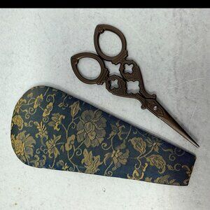 Vintage Style Embroidery Scissors Ornate Sewing Shears with Brocade Sheath Needl
